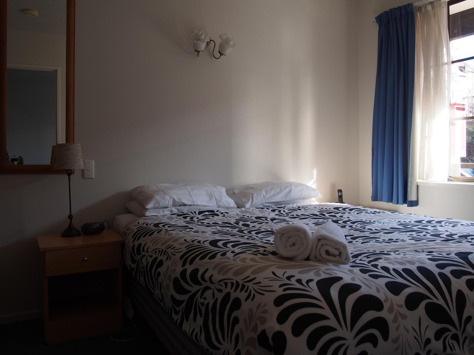 Tudor Court Motel Christchurch Buitenkant foto