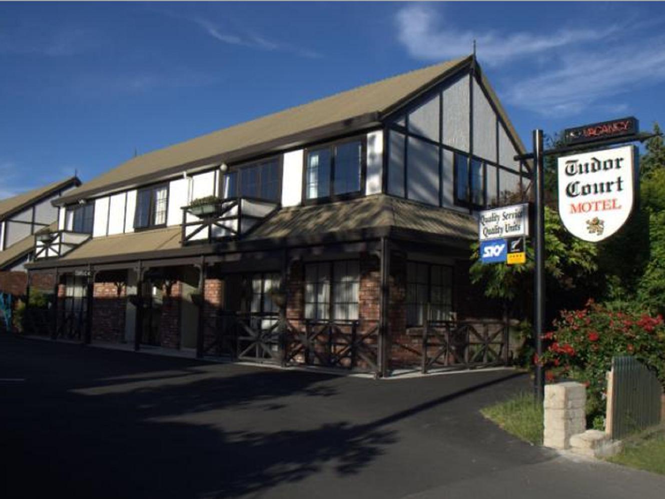 Tudor Court Motel Christchurch Buitenkant foto